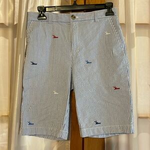 Vineyard vines, boys, size 16, blue and white seersucker shorts with ship design